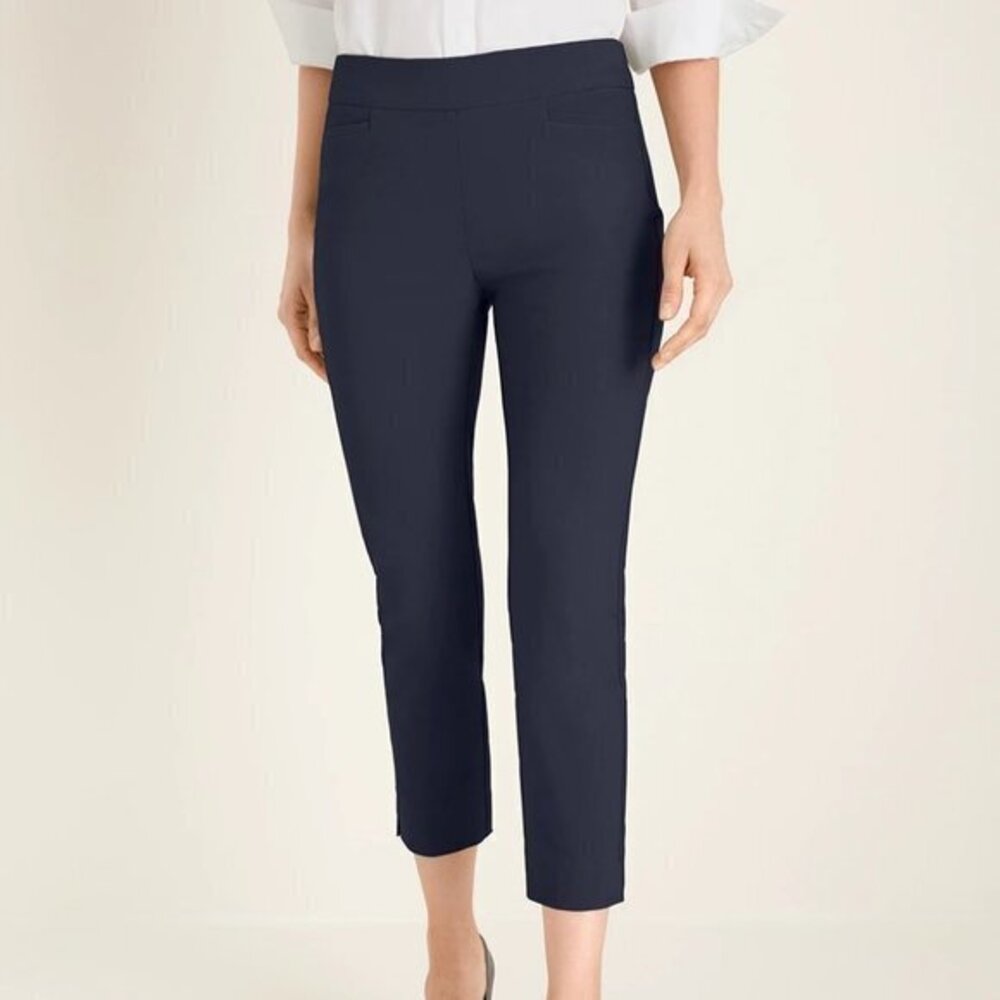 Chico's So Slimming Brigitte Side Vent Slim Crop